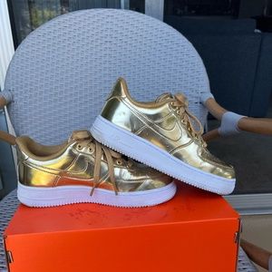 Nike Air Force Women's-Men's Shoes Metallic Gold-Club Gold cq6566-700 Size 7